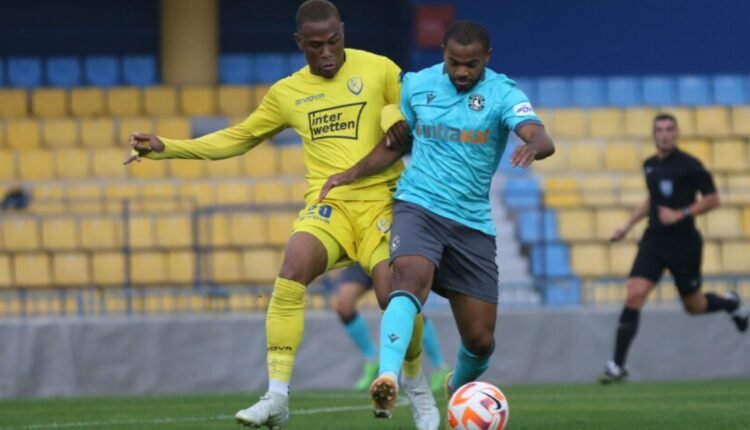 Στη-Φέχερβαρ-και-επίσημα-ο-Φλόρες