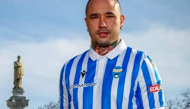 Στην-Σπαλ-Ναϊνγκολάν