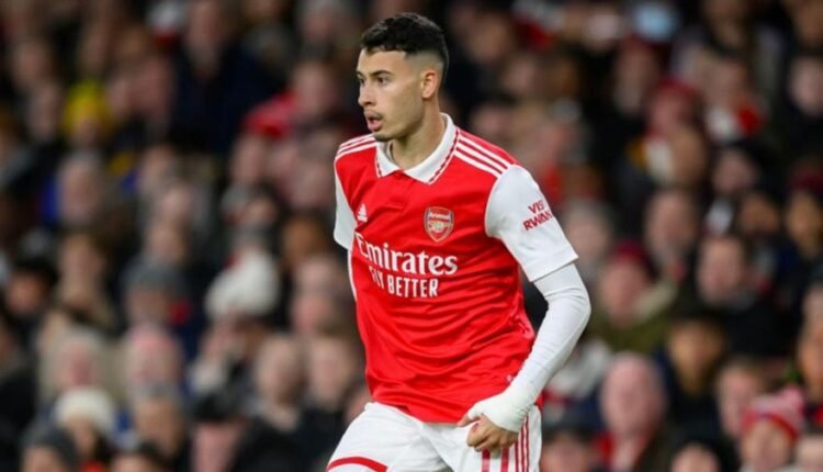 Άρσεναλ:-Ανανέωσε-ο-Μαρτινέλι