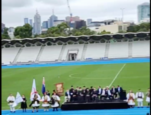 parelasi adeies kerkides