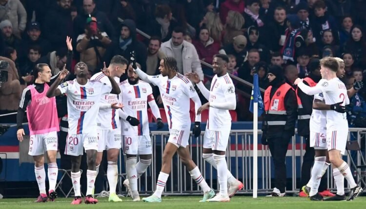 ligue-1:-Σόκαρε-την-Παρί-ΣΖ-η-Λυών