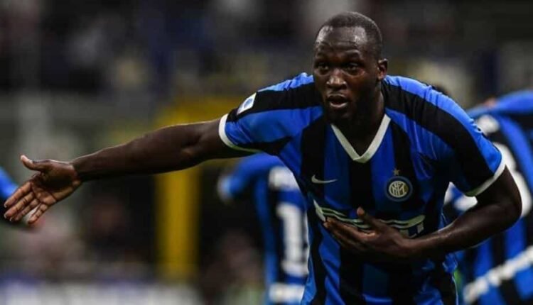 Γιουβέντους:-Έρευνα-για-την-ρατσιστική-επίθεση-προς-τον-Λουκάκου