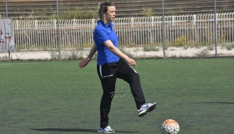 Ποδόσφαιρο-Γυναικών:-Παραιτήθηκε-η-Κωνσταντίνα-Κατσαΐτη-από-τον-Οδυσσέα-Μοσχάτου