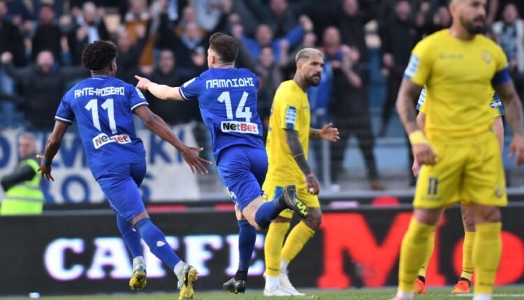 super-league:-Ήττα-για-τον-Παναιτωλικό-στα-Γιάννενα,-«ανάσα»-για-τον-ΠΑΣ