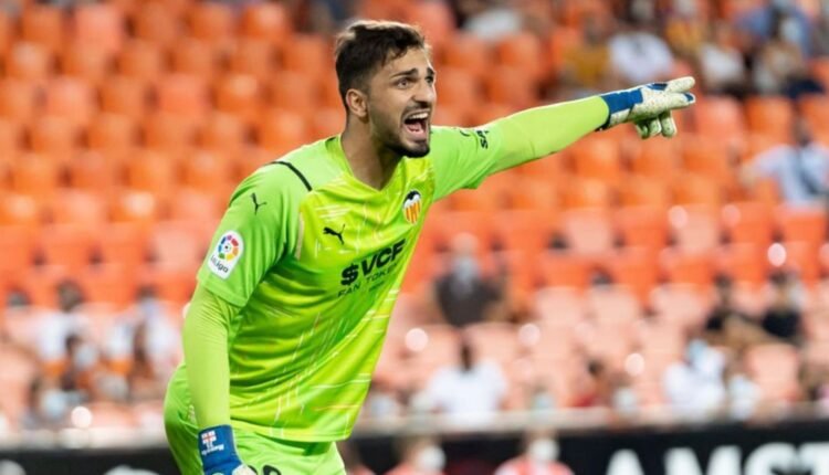 Βαλένθια:-Στόχος-κορυφαίων-ομάδων-ο-Γκιόργκι-Μαμαρντασβίλι