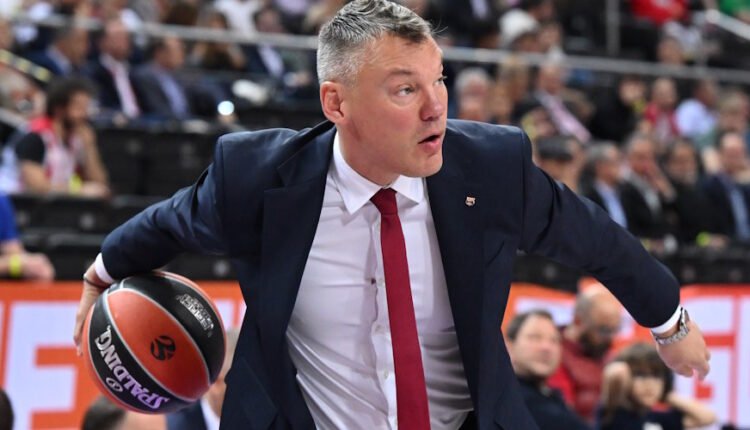 Μπαρτσελόνα:-Τέλος-ο-Σάρας,-αναλαμβάνει-ο-Ρότζερ-Γκριμάου