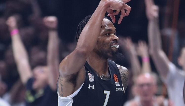 Ο-Κέβιν-Πάντερ-έμεινε-στην-Παρτίζαν!