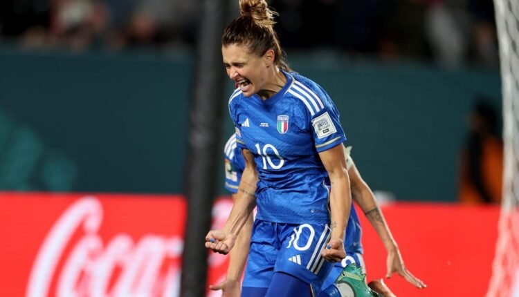Παγκόσμιο-Κύπελλο-Γυναικών:-Νίκη-της-Ιταλίας-επί-της-Αργεντινής-στο-87′