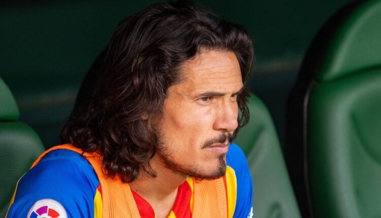 Υπογράφει-στη-Μπόκα-Τζούνιορς-ο-Καβάνι