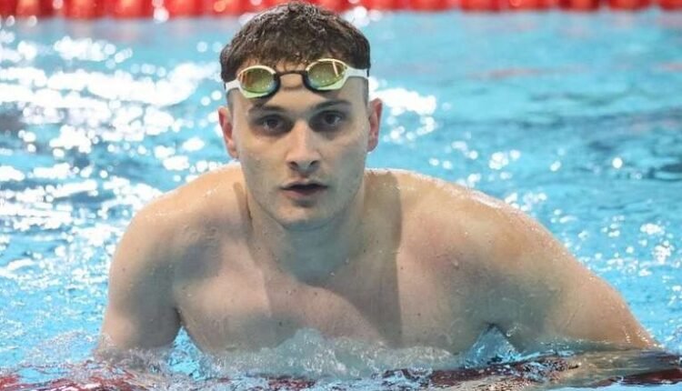 Στην-κορυφή-του-κόσμου-ο-Δημοσθένης-Μιχαλεντζάκης