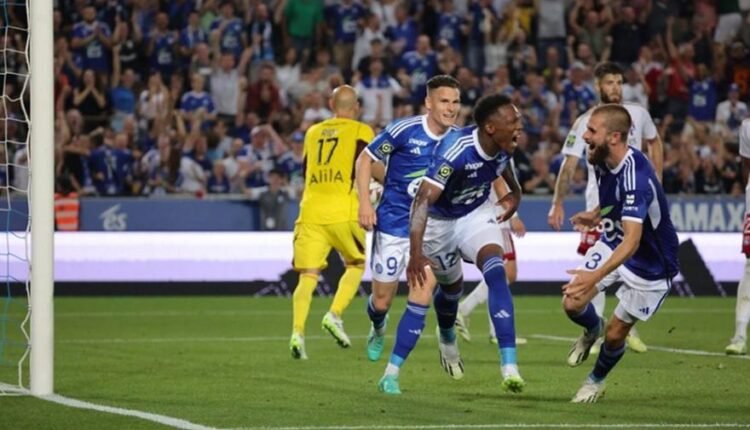 ligue-1:-Σόκαρε-τη-Λυών-η-Στρασμπούρ