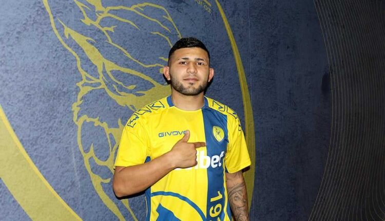 Στον-Παναιτωλικό-ο-Φακούντο-Πέρεζ