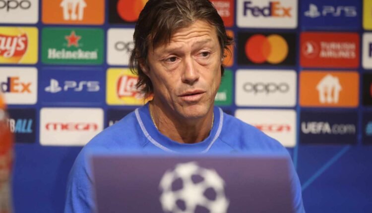 Αλμέιδα:-“Να-μην-μπούμε-απεγνωσμένα-για-γκολ,-να-παίξουμε-με-εξυπνάδα,-ηρεμία-και-πάθος”