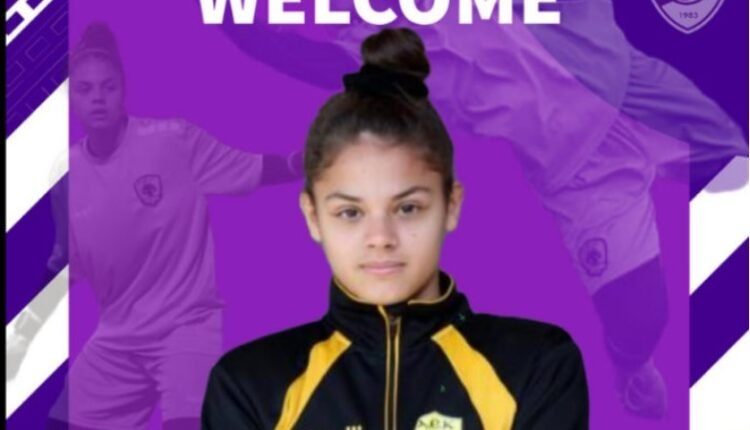 Ποδόσφαιρο-Γυναικών:-Στη-Λευκοθέα-η-Ιουλιάννα-Μεθενίτη