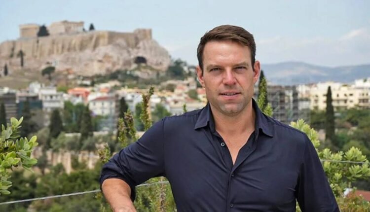 Μεγάλη-ανατροπή-Κασσελάκη-–-Με-ισχυρό-προβάδισμα-στον-β’-γύρο