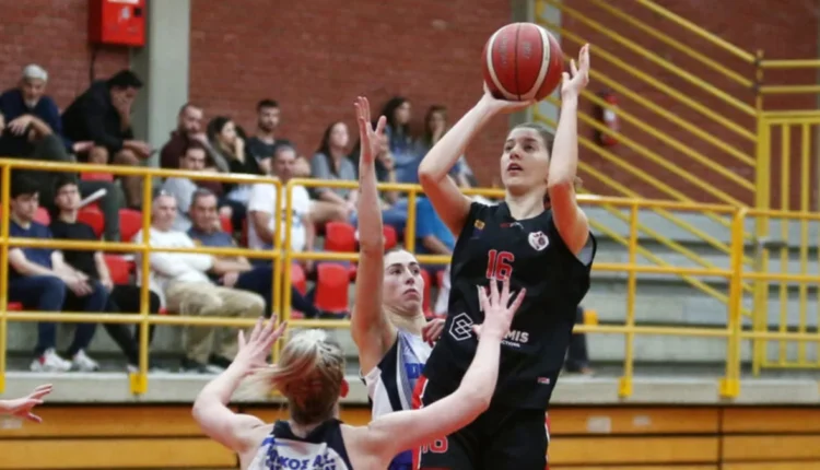 Α2-Γυναικών-μπάσκετ:-Συνεχίζουν-με-το-απόλυτο-Αγία-Παρασκευή-και-Πανσερραϊκός