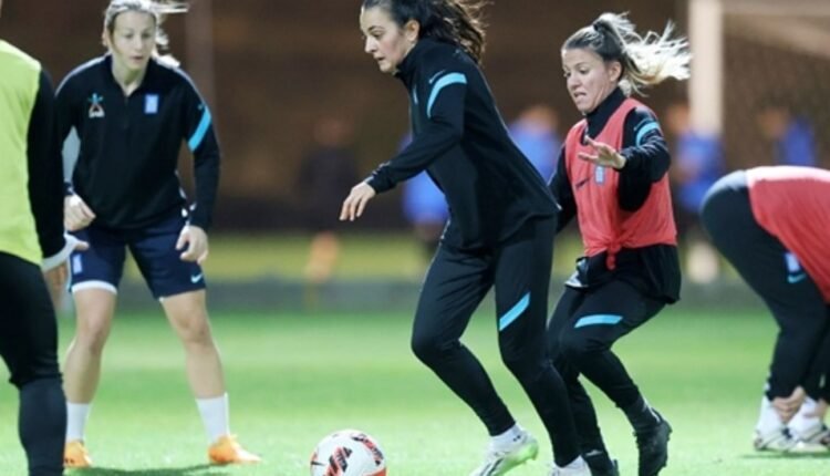 Στο-Ηράκλειο-για-τον-αγώνα-με-τη-Σερβία-η-Εθνική-Γυναικών