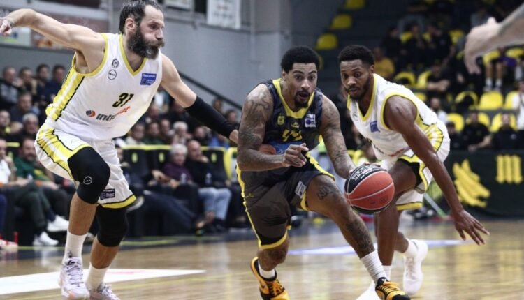 Α1-basket-league:-Διέλυσε-τον-Απόλλωνα-Πάτρας-το-Περιστέρι,-έκανε-τα-εύκολα-δύσκολα-ο-Άρης