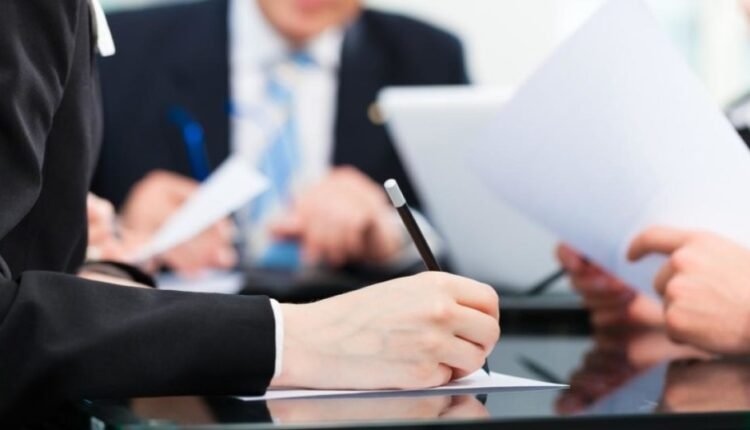 Συνεχίζεται-η-απεργία-των-συμβολαιογράφων-έως-τις-8-Ιανουαρίου-2024