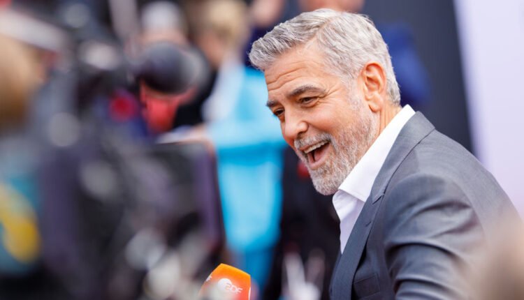 ΤΚλούνεϊ-για-Μ.Πέρι:-«Δεν-ήξερα-ότι-έπαιρνε-12-vicodin-την-ημέρα-–-Η-επιτυχία-δεν-φέρνει-την-ευτυχία»