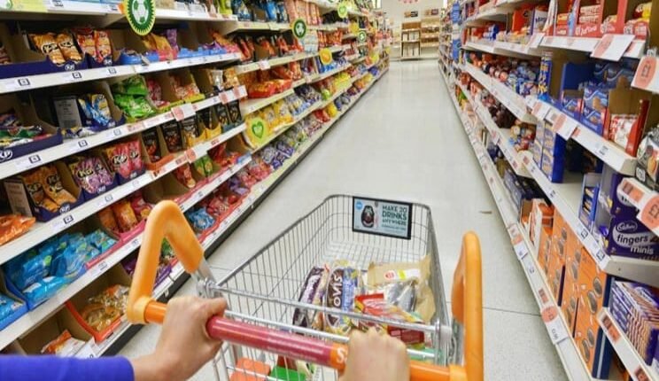 Έρχεται-νομοθετική-μεταρρύθμιση-για-τις-εκπτώσεις-και-τις-προσφορές-στα-σούπερ-μάρκετ