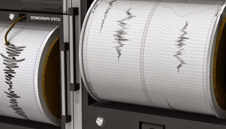 Σεισμός-7,4-βαθμών-στην-Ιαπωνία-–-Εκδόθηκε-προειδοποίηση-για-τσουνάμι