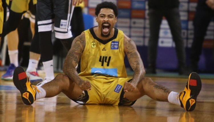 basket-league:-Νίκη-παραμονής-για-Καρδίτσα,-θρίαμβος-του-Αμαρουσίου-στο-Παλατάκι,-νίκη-για-τον-Άρη