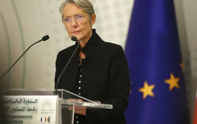 Γαλλία:-Παραιτήθηκε-η-πρωθυπουργός-Ελιζαμπέτ-Μπορν-Δεκτή-η-παραίτησή-της-από-τον-πρόεδρο-Μακρόν