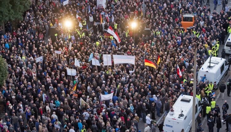 Τα-γερμανικά-«φαντάσματα»-επιστρέφουν:-Κρίση-και-δεύτερο-κόμμα-οι-«νεοναζί»-του-afd