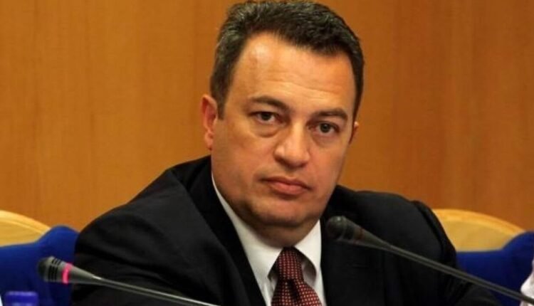 Ευριπίδης-Στυλιανίδης(βουλευτής-ΝΔ):-Η-οικογένεια-είναι-άνδρας-μπαμπάς,-γυναίκα-μαμά-και-παιδί