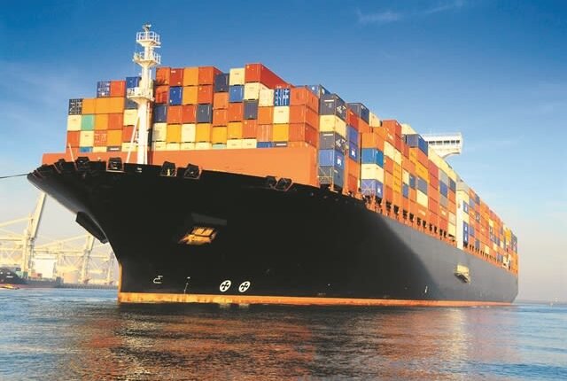 Ερυθρά-Θάλασσα:-Αύξηση-300%-στα-ναύλα-μεταφοράς-containers