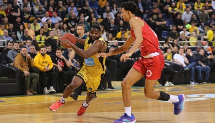 Άρης-Μπούργκ:-Εντός-έδρας-ήττα-για-τον-Άρη