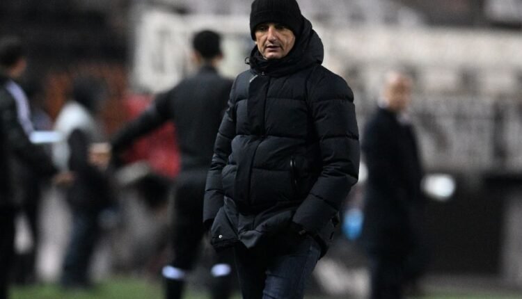 Λουτσέσκου:-«Ελέγχαμε-το-παιχνίδι.-Ο-διαιτητής-έσπρωχνε-την-μια-ομάδα»