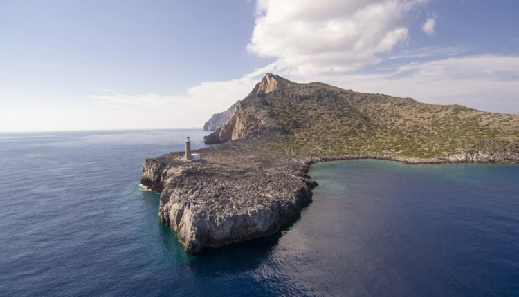 Πάλι-πρώτη-είδηση-η-Ελλάδα-στα-πακιστανικά-δελτία:-«Στα-Αντικύθηρα-δίνουν-επιδότηση,-σπίτι-και-γη-για-να-εγκατασταθούν-οικογένειες-από-Πακιστάν»!