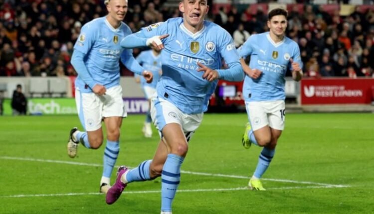 premier-league:-Η-Μάντσεστερ-Σίτι-με-χατ-τρικ-του-Φόντεν-επιβλήθηκε-της-Μπρέντφορντ,-στο-2-από-τη-Λίβερπουλ