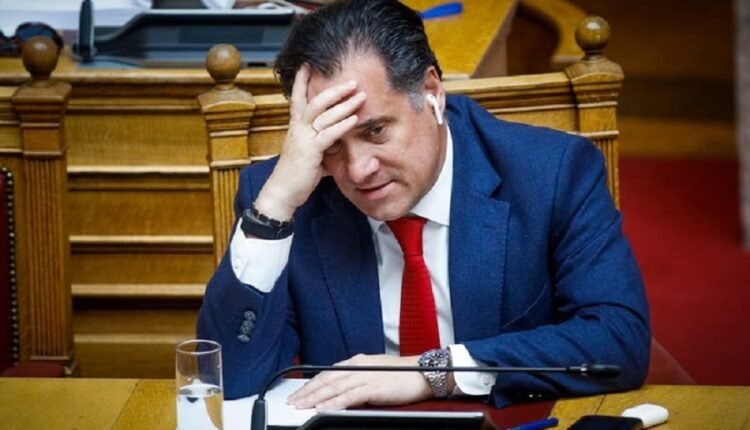 Τα-χειρότερα-έρχονται:-Βάζει-χαράτσι-και-στις-διαγνωστικές-εξετάσεις-ο-Άδωνις-Γεωργιάδης