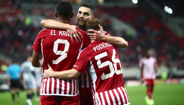 Ολυμπιακός-Βόλος:-Επιβλητικοί-οι-“ερυθρόλευκοι”-που-κοιτούν-Μακάμπι