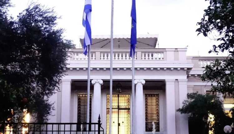 Αλλάζει-ο-νόμος-για-τα-περιουσιακά-στοιχεία-των-πολιτικών-–-Επιτρέπονται-οι-συγγενείς-Πρώτου-βαθμού-να-έχουν-εταιρίες’