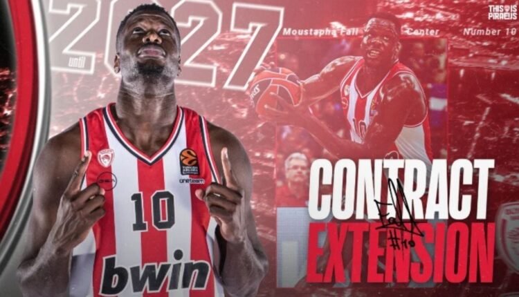 Ολυμπιακός:-Ανανέωσε-ο-Φαλ-μέχρι-το-2027