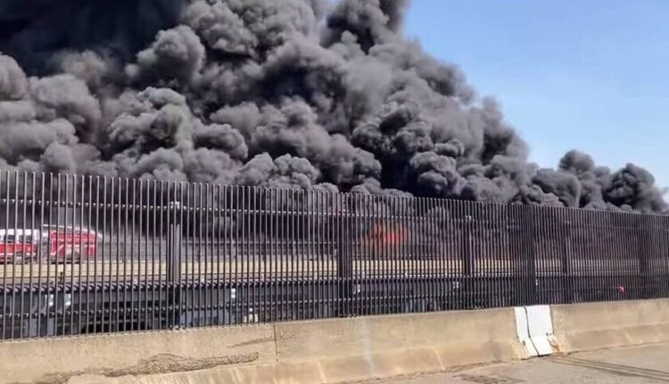 Τουλάχιστον-21-νεκροί-και-38-τραυματίες-στο-Αφγανιστάν-σε-τροχαίο-δυστύχημα-με-βυτιοφόρο-που-εξερράγη