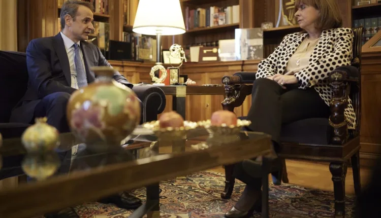 Ο-Μητσοτάκης-μετά-από-5-χρόνια-διακυβέρνησης-έθεσε-ως-Πρώτη-προτεραιότητα-την-αντιμετώπιση-της-ακρίβειας…Για-την-ομιλία-της-Μαρίας-Καρυστιανού-στο-Ευρωκοινοβούλιο-δεν-είπαν-κουβέντα