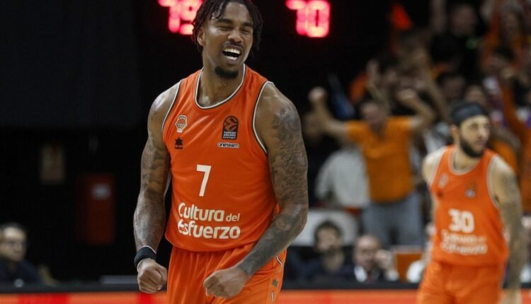 Ευρωλίγκα:-Ισοπέδωσε-την-Μονακό-η-Αρμάνι,-νίκη-10αδας-για-τη-Βαλένθια