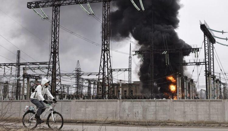 Επίθεση-μη-επανδρωμένου-Ουκρανικού-αεροσκάφους-στη-Ρωσία-–-Πυρκαγιά-σε-διυλιστήριο-πετρελαίου