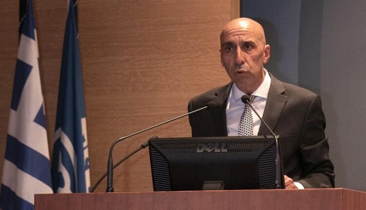 Παραιτήθηκαν-ο-Σταύρος-Παπασταύρου-και-ο-Γιάννης-Μπρατάκος