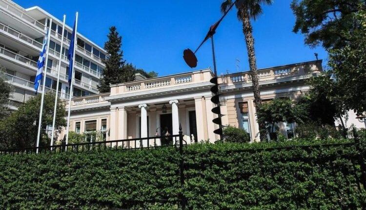 Αυτοί-που-θα-διαδεχθούν-τους-παραιτηθέντες-υπουργούς-της-κυβέρνησης-της-ΝΔ-στο-Μέγαρο-Μαξίμου