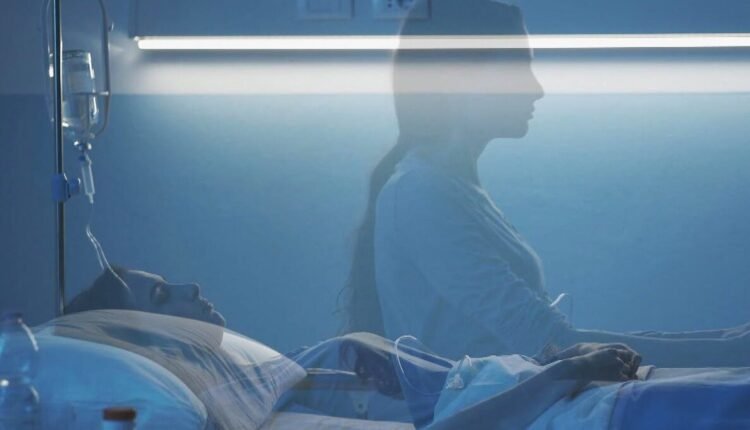 Γυναίκα-λέει-ότι-πέθανε-και…-επέστρεψε-–-Αποκαλύπτει-πώς-είναι-η-μετά-θάνατον-ζωή