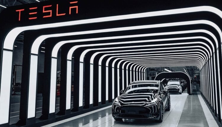 tesla:-Θα-απολυθεί-πάνω-από-το-10%-του-προσωπικού-της-σε-όλο-τον-κόσμο-–-Τι-θέλει-να-καταφέρει