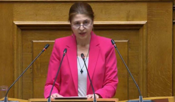 Καβάλα:-Χαστούκισαν-τη-βουλευτή-της-ΝΔ.-Αγγελική-Δεληκάρη