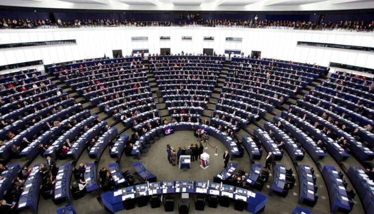 Επάγγελμα-Ευρωβουλευτής:-Πόσα-λεφτά-παίρνουν-και-θέλουν-όλοι-να-πάνε-Βρυξέλλες;