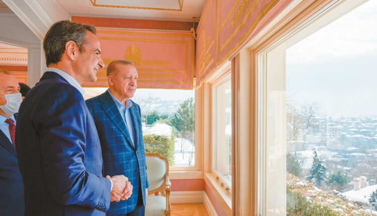 Γκριζάρισμα-του-Αιγαίου-με-υπογραφή-Μητσοτάκη